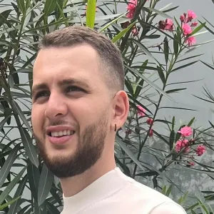 Tomas - Autocad tutor - Toronto