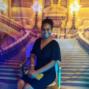 Tatiane - Professor de português para estrangeiros - Tiros