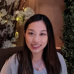 Yoyo - Chinese teacher - London