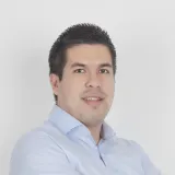 Carlos - Profesor de matemática - Piura