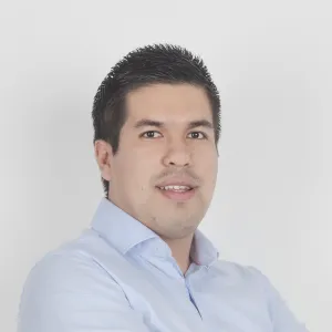 Carlos - Profesor de matemática - Piura