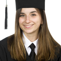 Graduada en Física en la Universidad Autónoma de Barcelona.  Clases de refuerzo escolar a estudiantes de bachillerato, universidad o ciclo medio.
