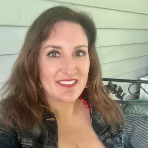 Kelly - ESOL tutor - Fayetteville