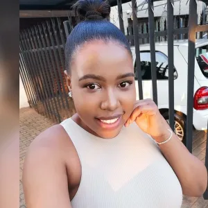Nonhlanhla - English tutor - Boksburg