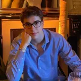 Giacomo - Insegnante di chimica - Roma