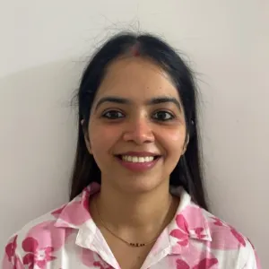 Nikita - Biology tutor - Vapi