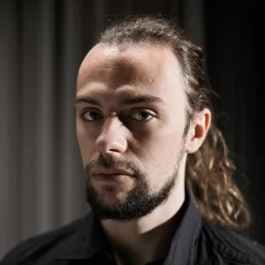 Irvin - Prof de guitare acoustique - Beloeil