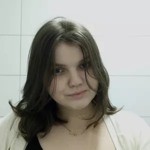 Larissa - Prof de vocabulário - inglês - 
