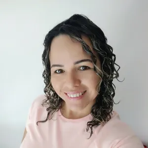 Angela - Professor de espanhol - Vitória