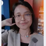 Felicia - Guru bahasa inggris - Surabaya