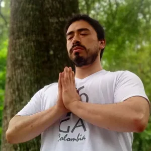 Yohan - Profe de yoga - Bogotá
