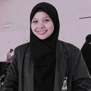 Fitri - Guru mengaji - Palopo