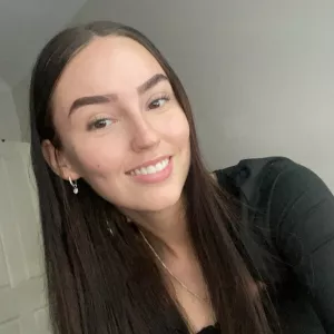 Chloe - Maths tutor - Seven Hills