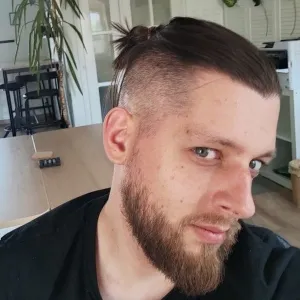 Balázs - marketing magántanár - Budapest