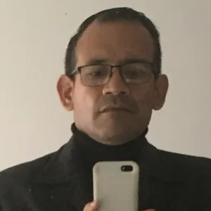 Juan Carlos - profesor de matemáticas - Bogotá