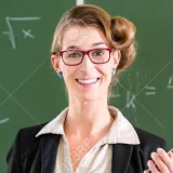 Yeni - Prof de espanhol - Bela Vista