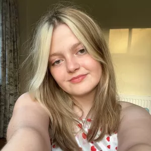 Elinor - Reading tutor - Wolverhampton