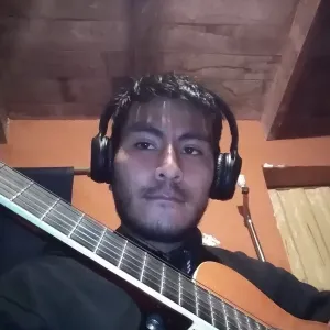 J - profesor de matemáticas - Cusco