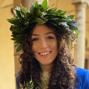 Ludovica - Insegnante di diritto - Bologna