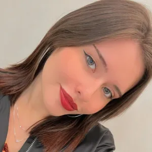 Isabella - Professor de português - Rio de Janeiro