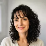 Lucie - Prof de fle français langue étrangère - Saint-Cyr-sur-Mer