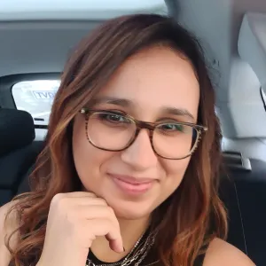 Mariana - Professor de história - Vila Real de Santo António