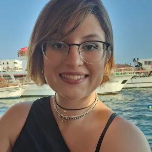 Ece - İngilizce öğretmeni - 