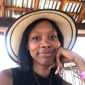 Dineo - English tutor - Warmbaths