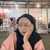 Nika - Guru mengaji - Bandung