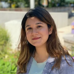Momina - Philosophy tutor - Coventry
