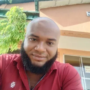 Maxwell - Web design tutor - Makurdi