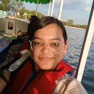 Surbhi - Maths tutor - Kota