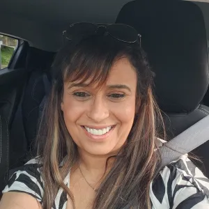 Nabila - Prof de conduite - Rosny-sous-Bois