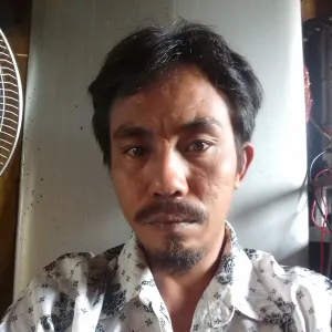 Hendry - Guru menggambar - Kecamatan Kurun
