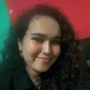 Sirine - Prof de français - Heyrieux