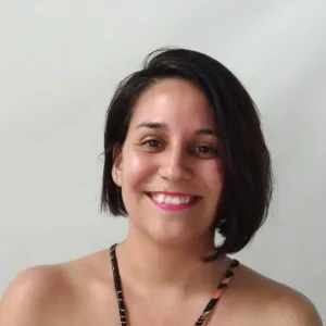 Romina - Profesor de lenguaje y comunicación - Buenos Aires