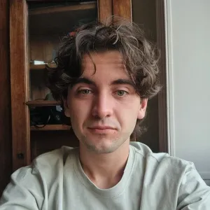 Leonardo - Prof d'italien - Lyon