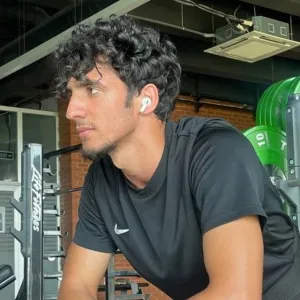 Hasan - Atletizm öğretmeni - Eskişehir