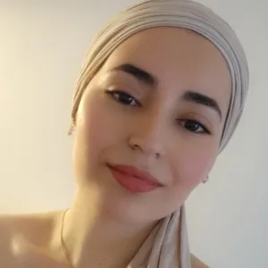 Assia - Prof de français - Paris 4e