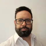 César - Prof de álgebra - Lisboa