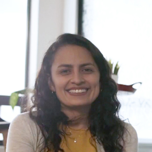 Gabriela Milford, Masters degree Architect expert in Spanish with