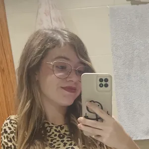Noa - Profesor de matemática - Elche