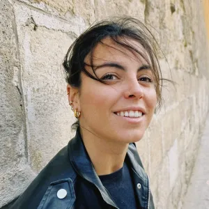 Nona - Photography teacher - London