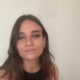 Anna - Insegnante di storia - Parma