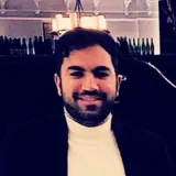 Pedram - Piyano öğretmeni - 