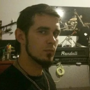 Ivan - Singing teacher - Taperoo