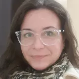 Karen - Prof de ciências sociais - 