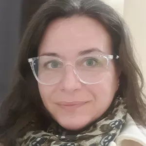 Karen - Prof de ciências sociais - 