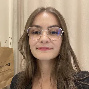 Emma - Prof de français - Lorient