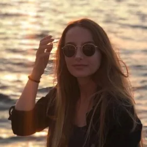 Bengı - Mimarlık böiümlerine hazırlık öğretmeni - 